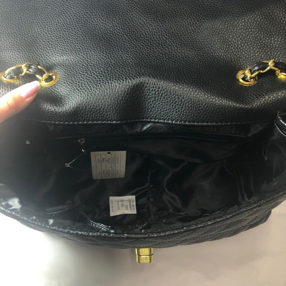 Purse - Picture 2 of 3